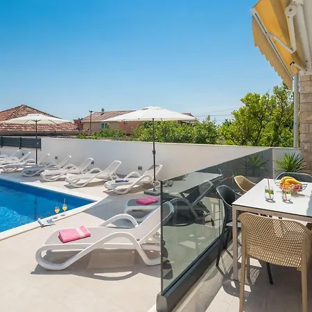 Apartment Apollo Trogir
