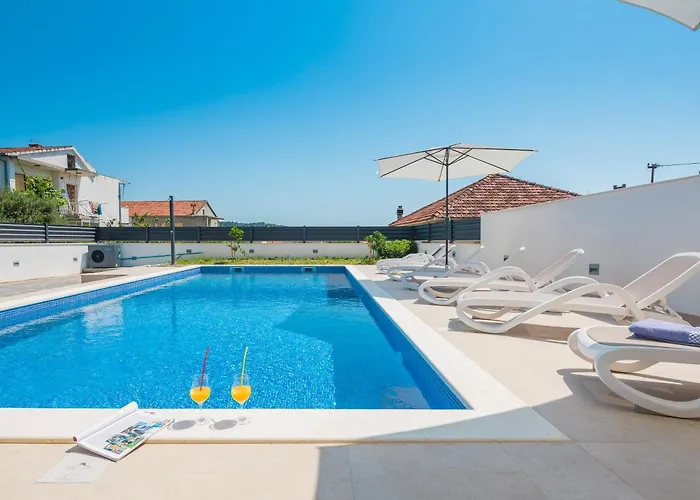 Apollo Appartement