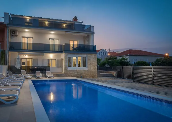 Apollo Appartement
